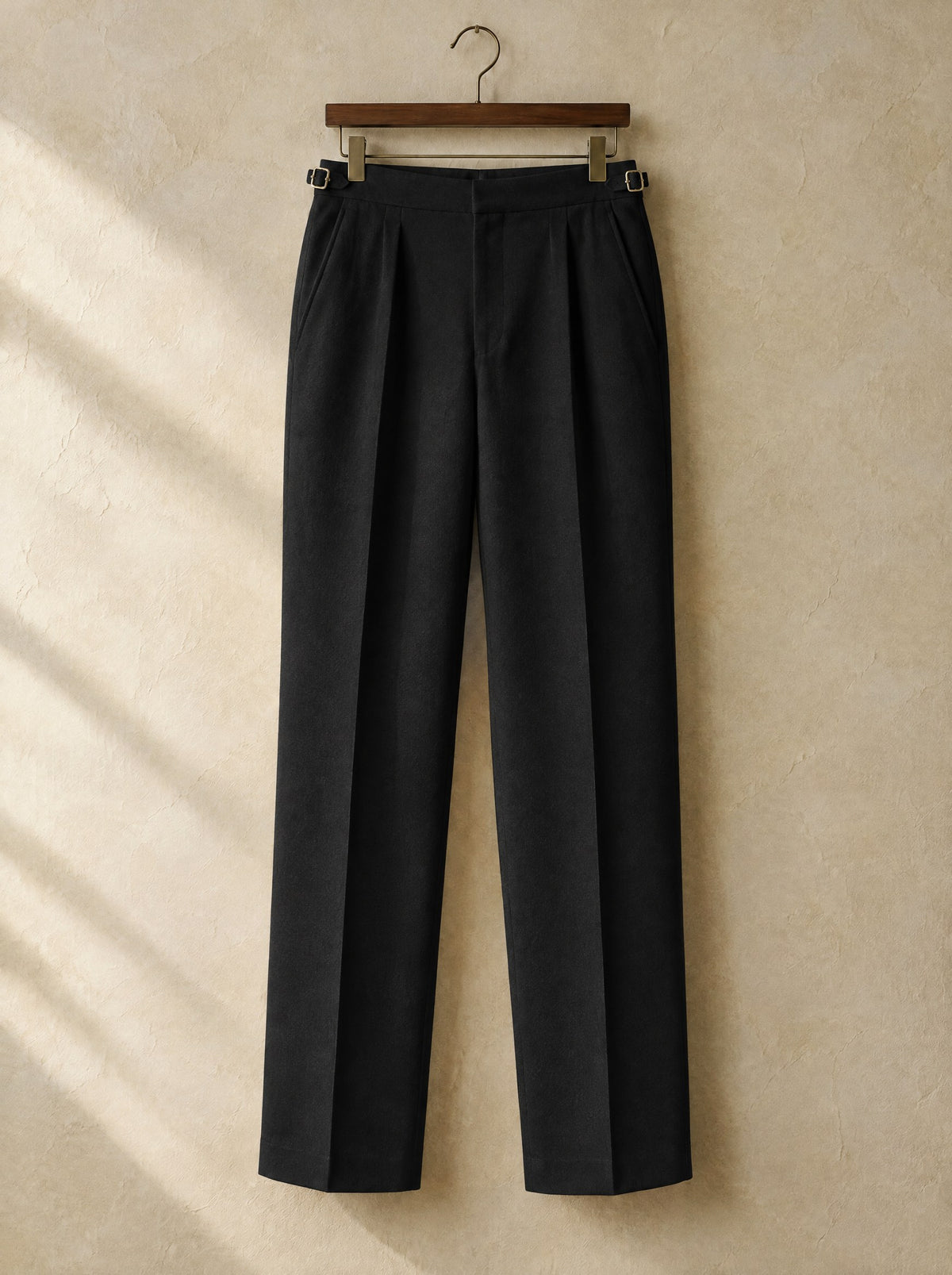 Le Pantalon à Pinces — Black