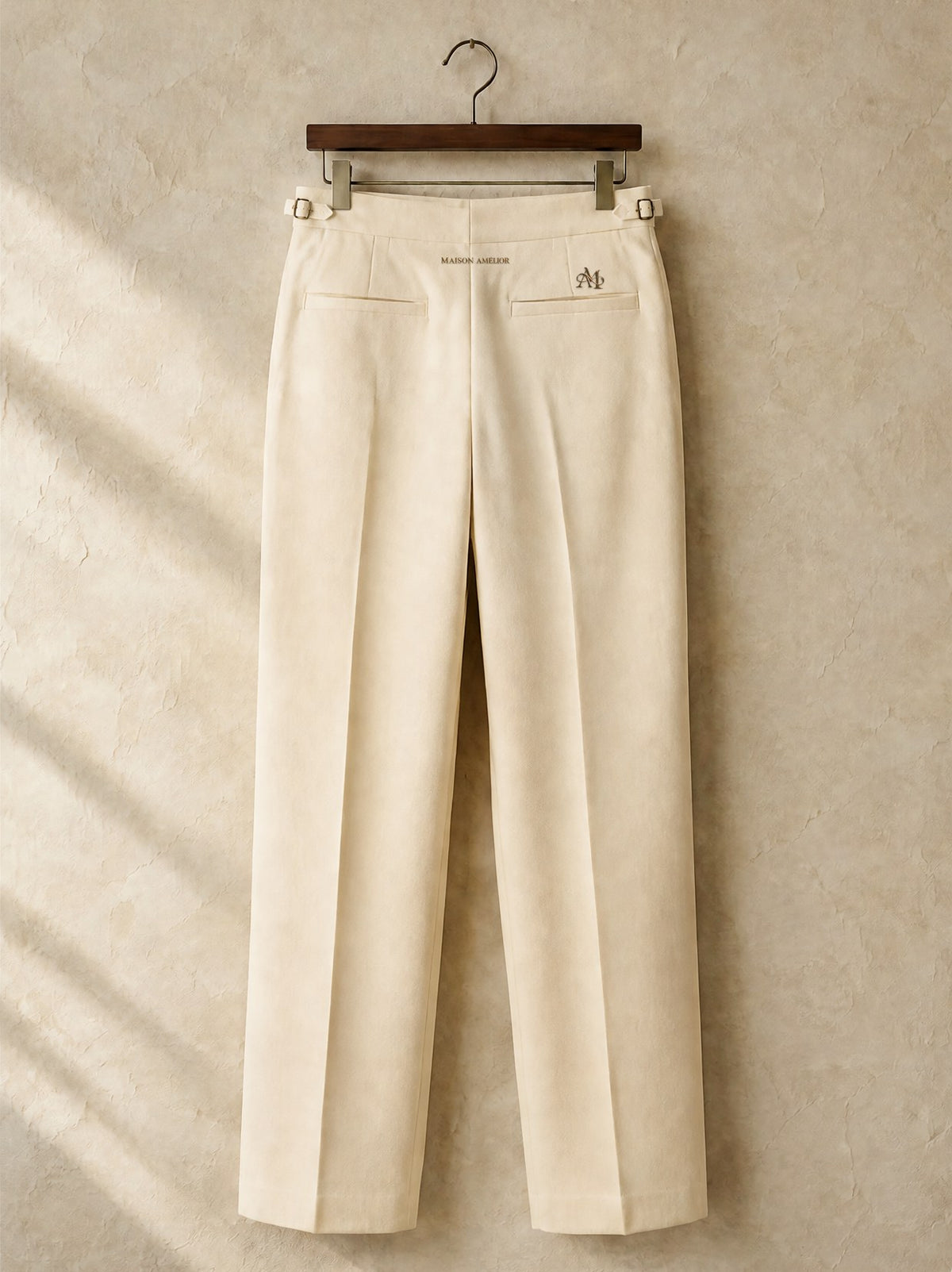 Le Pantalon à Pinces — Cream — Back
